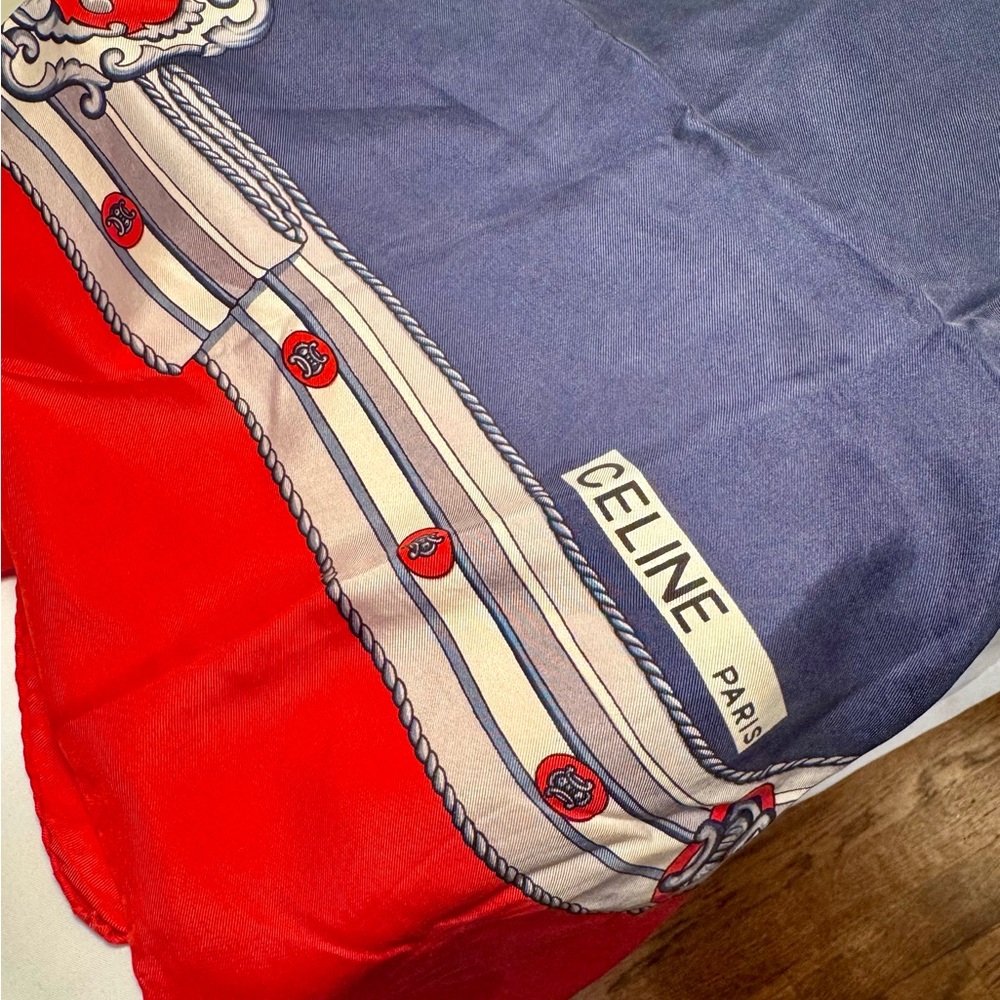 ♥️Celine Paris Red and Navy Equestrian Hunt Scarf♥️ - Picture 3 of 5
